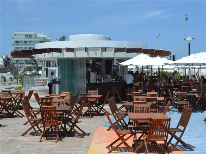 Quiosques e Restaurantes na Praia